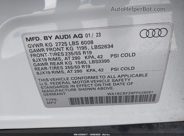 WA1BCBFZ8PP028061 2023 AUDI Q4 Белый Вид подкапотного пространства