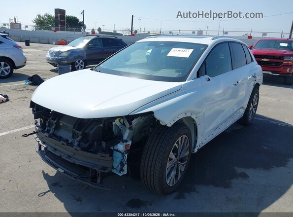 WA1BCBFZ8PP028061 2023 AUDI Q4 Белый Вид спереди
