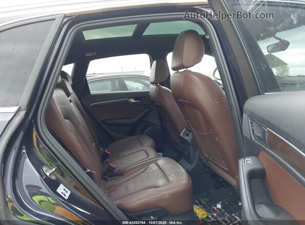 WA1C2AFP9HA051241 2017 AUDI Q5 Navy VIN კოდის სტიკერის ხედი