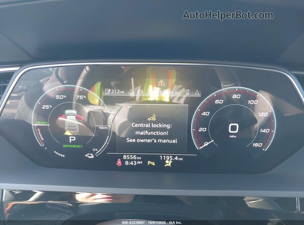 WA1CAAGE3RB063395 2024 AUDI Q8 E-TRON Серый Вид задних сидений