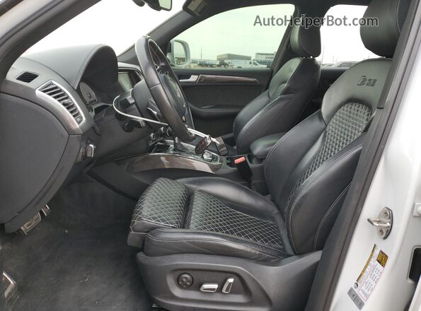 WA1CCAFP2GA126566 2016 AUDI SQ5 White Widok wnętrza z przodu