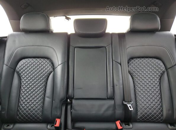 WA1CCAFP2GA126566 2016 AUDI SQ5 White Widok tylnych siedzeń