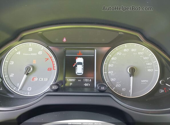 WA1CCAFP9HA087315 2017 AUDI SQ5 Silver Widok tylnych siedzeń