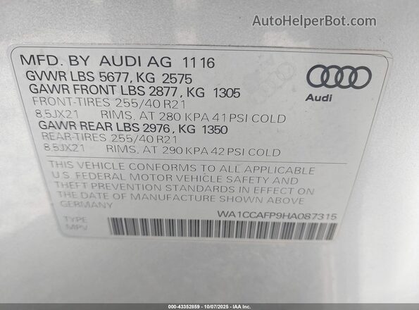 WA1CCAFP9HA087315 2017 AUDI SQ5 Silver Widok komory silnika