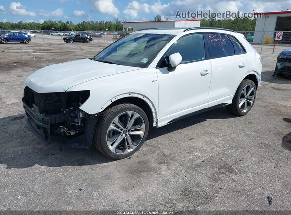 WA1DECF31M1051197 2021 AUDI Q3 White Առջևի ձախ երեք քառորդ տեսարան