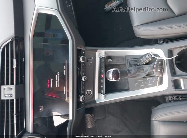 WA1DECF35P1103399 2023 AUDI Q3 White წინა პანელის ხედი