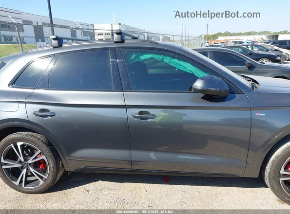 WA1EAAFY0S2025875 2025 AUDI Q5 Серый Вид задней части салона