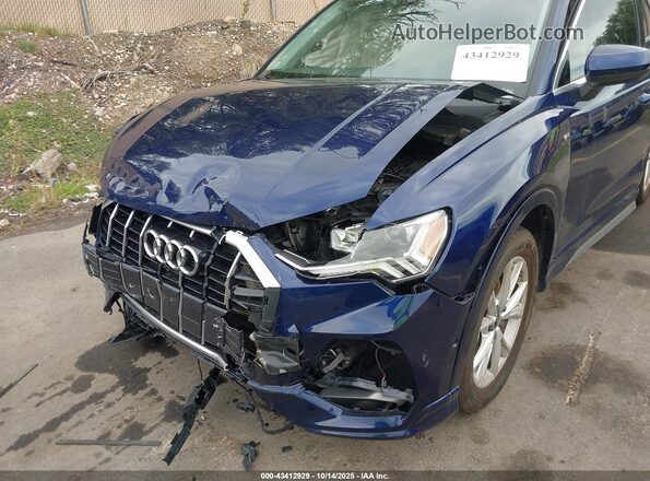 WA1EECF32M1102002 2021 AUDI Q3 Dark Blue Front view