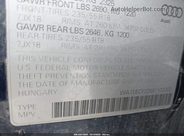 WA1EECF32M1102002 2021 AUDI Q3 Dark Blue Engine compartment view