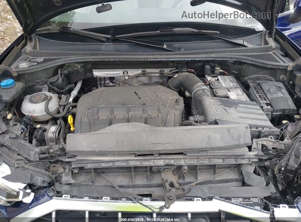 WA1EECF32M1102002 2021 AUDI Q3 Dark Blue Rear view