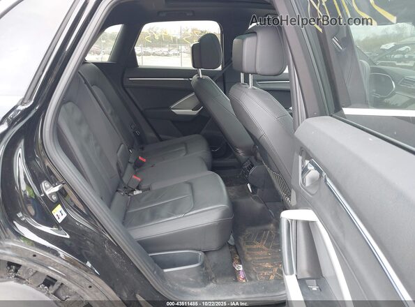 WA1EECF37M1035154 2021 AUDI Q3 Black Widok naklejki z numerem VIN