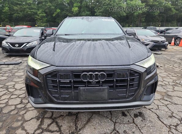WA1EVAF10MD034980 2021 AUDI Q8 Black Widok z przodu