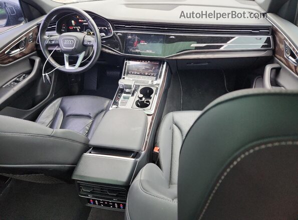 WA1EVAF10MD034980 2021 AUDI Q8 Black Widok deski rozdzielczej