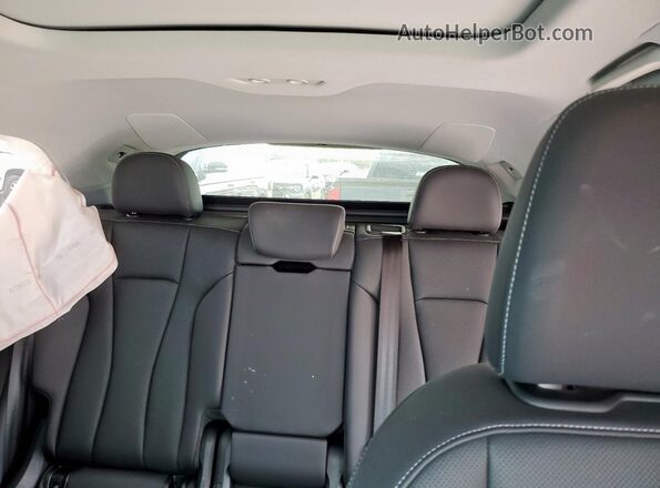 WA1EVBF11PD012982 2023 AUDI Q8 Белый Вид задних сидений