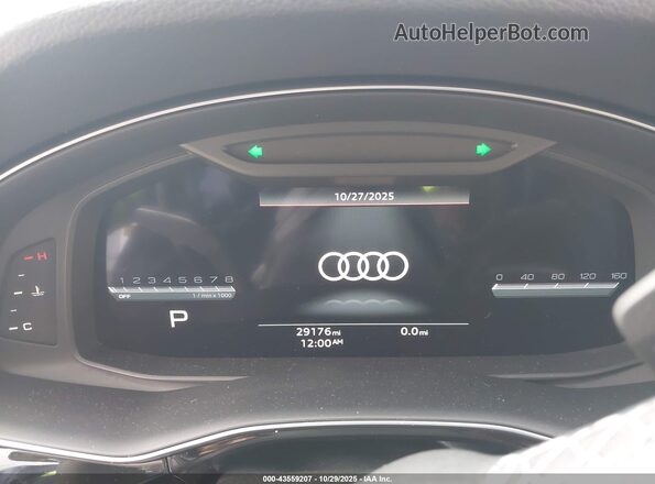 WA1EVBF13PD017522 2023 AUDI Q8 White უკანა სავარძლების ხედი