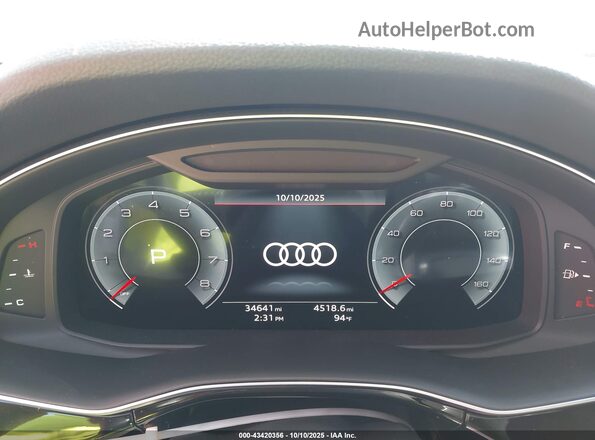 WA1EVBF18PD000876 2023 AUDI Q8 Black Widok tylnych siedzeń