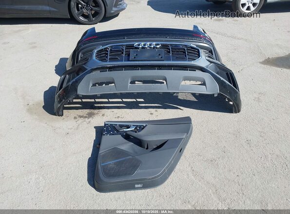 WA1EVBF18PD000876 2023 AUDI Q8 Black Widok zestawu wskaźników