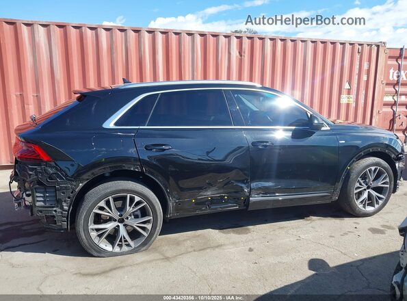 WA1EVBF18PD000876 2023 AUDI Q8 Black Widok wnętrza 360 stopni
