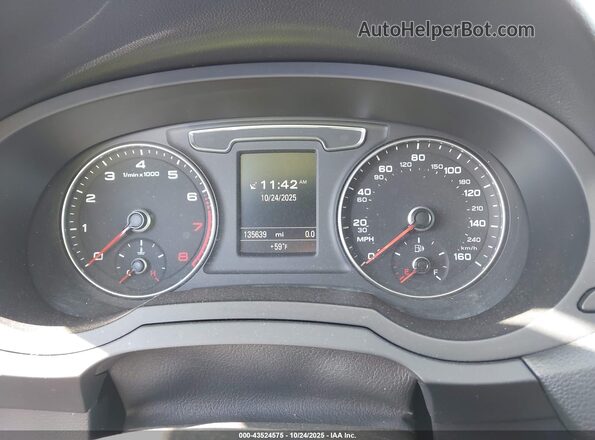WA1GFCFS0GR005870 2016 AUDI Q3 White უკანა სავარძლების ხედი