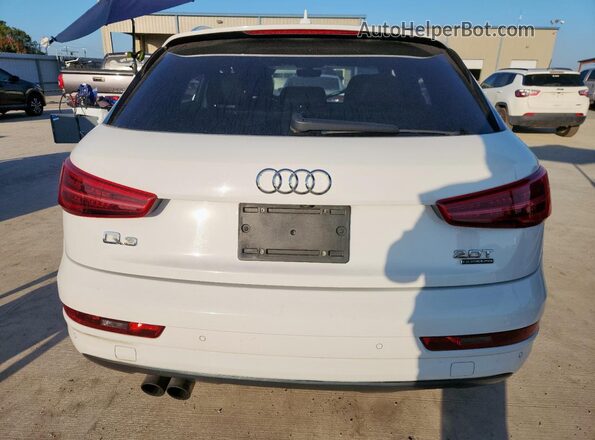 WA1JCCFS3JR009028 2018 AUDI Q3 White Вид ззаду