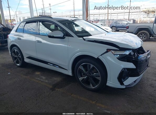 WA1KUBFZ0RP060552 2024 AUDI Q4 White Przód prawy