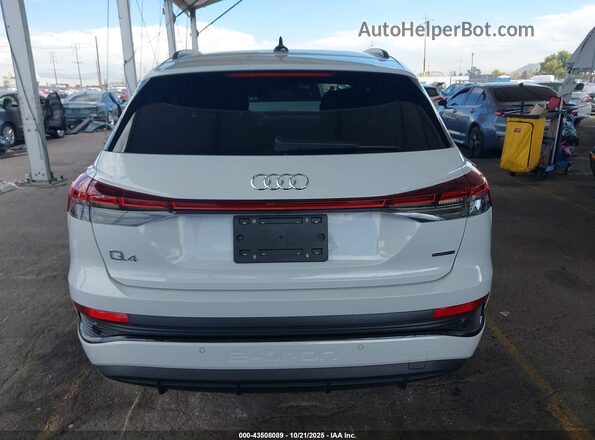 WA1KUBFZ0RP060552 2024 AUDI Q4 White 