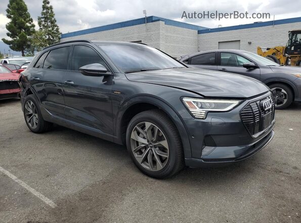 WA1LAAGE2MB004265 2021 AUDI E-TRON Gray Delantero derecho