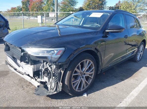 WA1VABGE0MB007020 2021 AUDI E-TRON Black Առջևի ձախ երեք քառորդ տեսարան