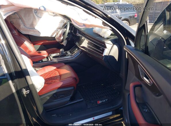 WA1VWBF76PD021744 2023 AUDI SQ7 Черный Вид салона спереди