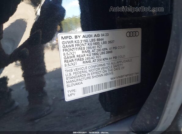 WA1VWBF76PD021744 2023 AUDI SQ7 Черный Вид подкапотного пространства
