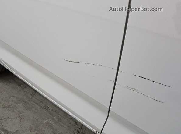 WAUANAF40HN031606 2017 AUDI OTHER Белый 