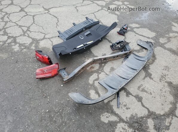 WAUB1GFF2H1027178 2017 AUDI S3 Yellow Vista del compartimento del motor