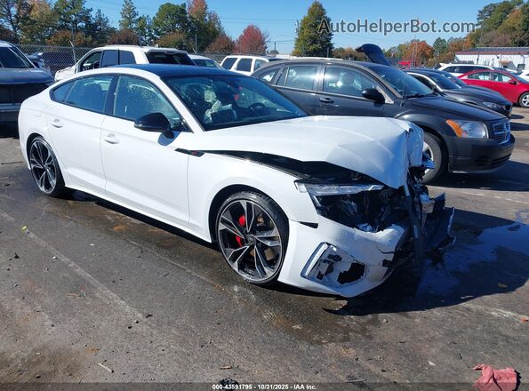 WAUC4CF57SA014963 2025 AUDI ALL Белый Передняя правая четверть
