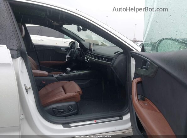WAUENCF57KA070780 2019 AUDI OTHER White Widok wnętrza z przodu