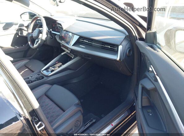 WAUH3DGY2RA008750 2024 AUDI S3 Черный Вид салона спереди