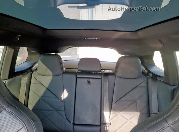 WB523CF01RCP94121 2024 BMW IX White Widok tylnych siedzeń