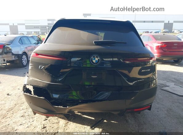 WB523CF04RCN47773 2024 BMW IX Черный 