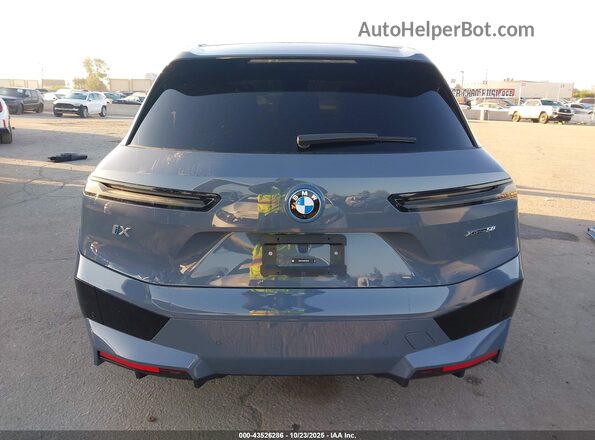WB523CF06SCT60704 2025 BMW IX Gray 
