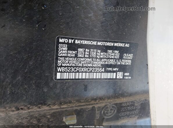WB523CF0XRCP23564 2024 BMW IX White Vista del compartimento del motor