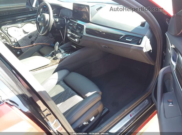 WBA13AG0XPCN31204 2023 BMW OTHER Оранжевый Вид салона спереди
