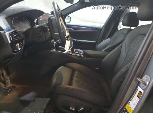 WBA13BJ05PCM82735 2023 BMW 5 SERIES Серый Вид салона спереди