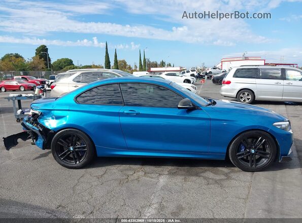 WBA2J5C02L7E75840 2020 BMW M2 Синий Вид задней части салона
