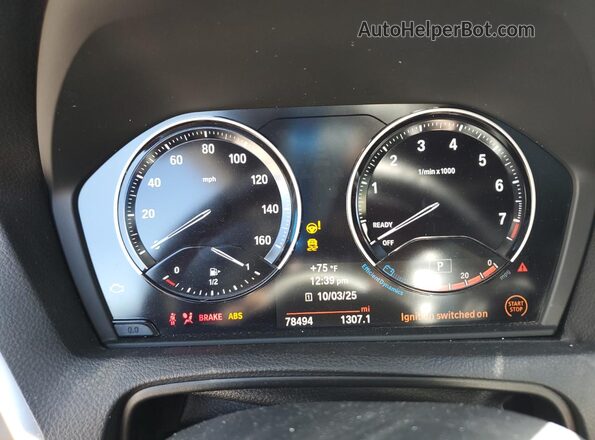WBA2J5C56JVC07104 2018 BMW M2 Black Vista del cuadro de instrumentos