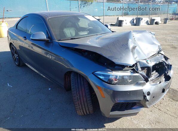 WBA2J5C5XJVB27773 2018 BMW M2 Серый Передняя правая четверть