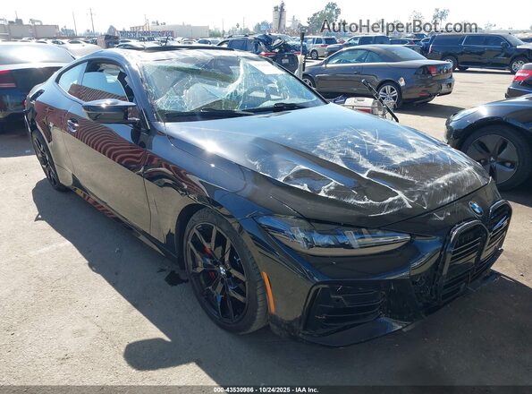 WBA73DA0XTCU95934 2026 BMW M4 Black Przód prawy