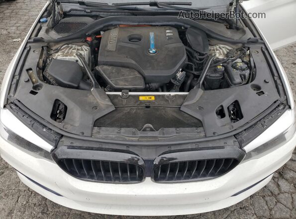 WBAJA9C55JB033169 2018 BMW 5 SERIES Белый Вид задней части салона