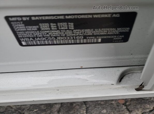 WBAJA9C55JB033169 2018 BMW 5 SERIES Белый Вид подкапотного пространства