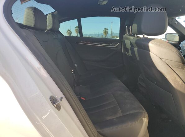 WBAJA9C55KB388568 2019 BMW 5 SERIES Белый Вид задних сидений