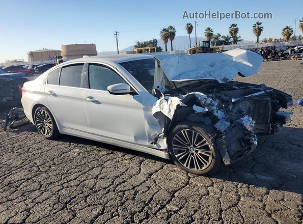 WBAJA9C55KB388568 2019 BMW 5 SERIES Белый Передняя правая четверть