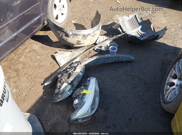WBS3R9C36HA014349 2017 BMW M4 Желтый 